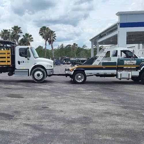 Heavy Duty Towing in Orlando FL(1).jpg